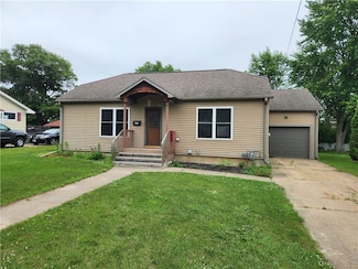 603 Chestnut St, Black River Falls, WI 54615