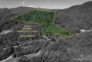 999 Dills Cove Rd, Sylva, NC 28779