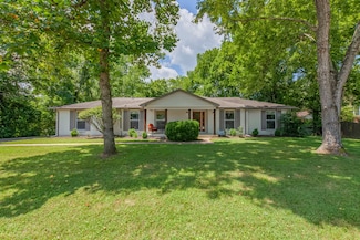 1047 Percy Warner Blvd, Nashville, TN 37205