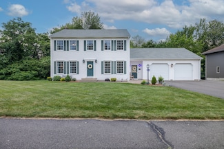 54 Wolf Pit Rd, Farmington, CT 06032