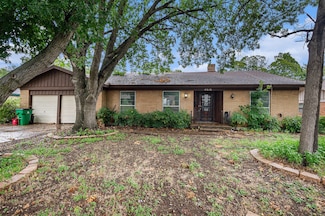 4616 Starlight Dr, Haltom City, TX 76117