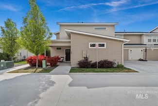 30 E Ranch Dr, Eagle, ID 83616