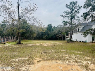 8006 Magnolia Loop, de Lisle, MS 39571