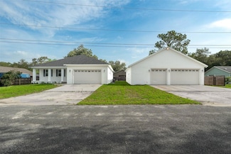 6479 Apple St, Saint Cloud, FL 34771