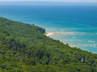 643 N Lake Shore Dr, Harbor Springs, MI 49740