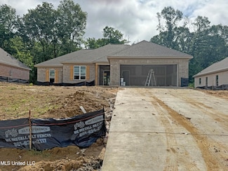755 Magnolia Point Cir, Pearl, MS 39208