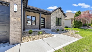 7036 Alston Ct, Edwardsville, IL 62025