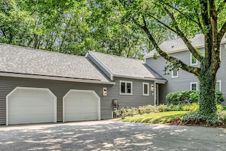 6 Steepletree Ln, Wayland, MA 01778