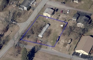 320 S 4th St, Jeffersonville, IN 47130