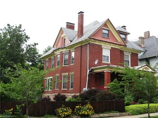 1319 Market St, Parkersburg, WV 26101