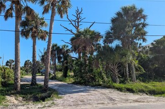 13407 Electron Dr, Fort Myers, FL 33908