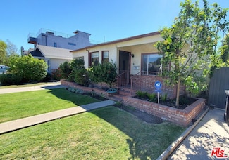 3461 Redwood Ave, Los Angeles, CA 90066