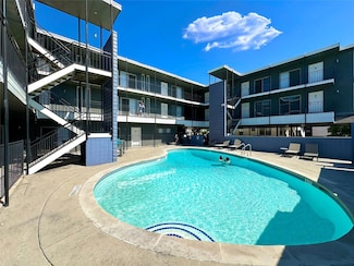 2900 Cole St Unit 201, Austin, TX 78705