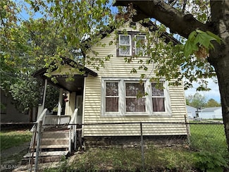 3284 W 50th St, Cleveland, OH 44102