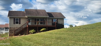 720 N Country Ln, Kodak, TN 37764