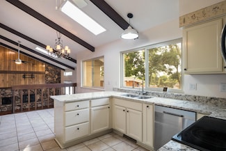 10009 Fostoria Rd NE, Albuquerque, NM 87111
