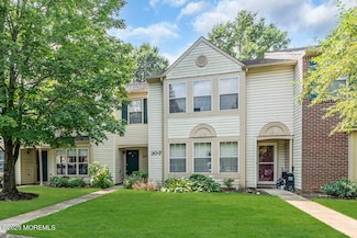 19-6 Remington Dr, Freehold, NJ 07728