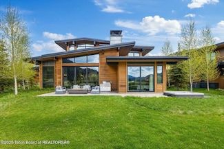 14385 S Caddis Ct, Jackson, WY 83001