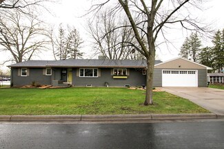 350 Lake St SW, Hutchinson, MN 55350