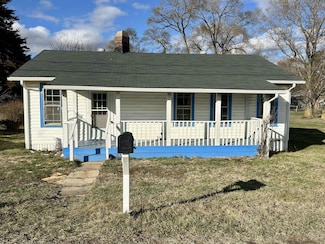 438 Store Hill Rd, Austinville, VA 24312
