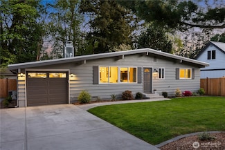 7717 NE 142nd Place, Bothell, WA 98011