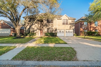 907 N Wellsford Dr, Pearland, TX 77584