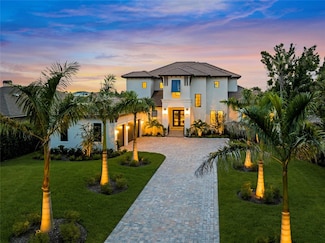 1109 Bayshore Rd, Nokomis, FL 34275
