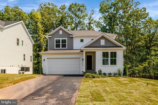 2881 White Tail Dr, Lake of the Woods, VA 22508