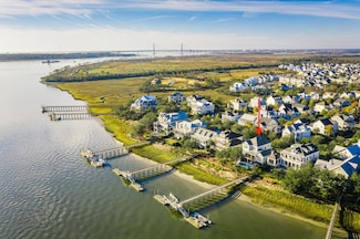 1410 Smythe St, Charleston, SC 29492