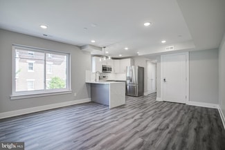 540 S 52nd St Unit 4, Philadelphia, PA 19143