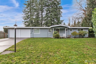 1011 Lake Terrace Dr SW, Tumwater, WA 98512