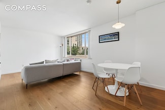 250 S End Ave Unit 4C, New York, NY 10280