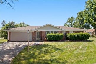 7210 W A St, Belleville, IL 62223