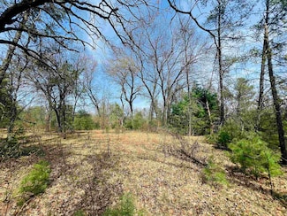 L8 W 7th Ct, Adams, WI 53934