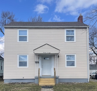 1370 E Tompkins St, Columbus, OH 43211