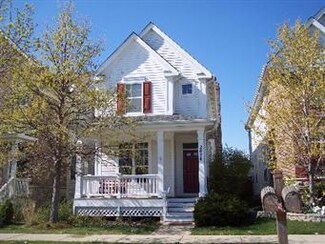 2474 W Lake Ave, Glenview, IL 60026
