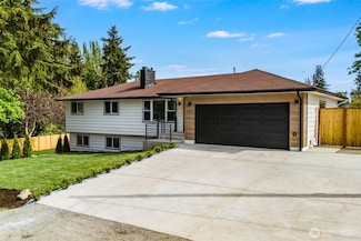 1241 S 226th St, Des Moines, WA 98198