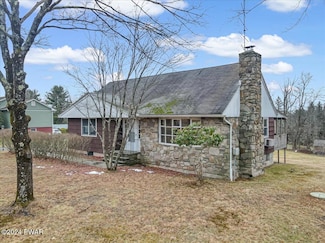 829 Long Ridge Rd, Hawley, PA 18428