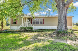 1036 Laura Ln, Summit, MS 39666