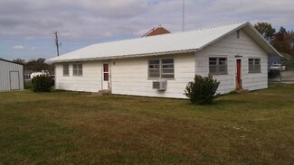 307 S School St, Sedan, KS 67361