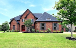 1707 Totty Ln, Collierville, TN 38017