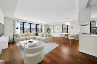 245 E 25th St Unit 17 F, New York, NY 10010
