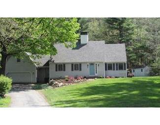 9 Parker River Dr, Byfield, MA 01922