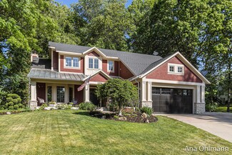 6369 Drumlin Ct SE, Ada, MI 49301