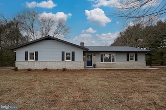363 Lay Rd, Delta, PA 17314