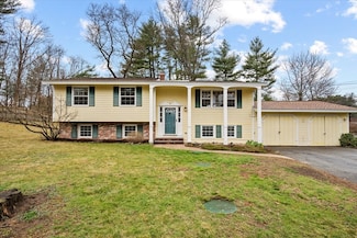 6 Edge St, Ipswich, MA 01938