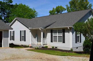 350 Harbor Crest Dr, Waterloo, SC 29384