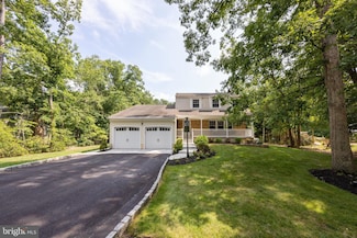 1033 Shawnee Ln, Shamong, NJ 08088