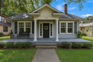 201 Pecan St, Terrell, TX 75160