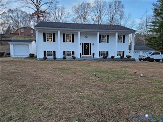 14464 Lipscomb Hill Ln, Milford, VA 22514